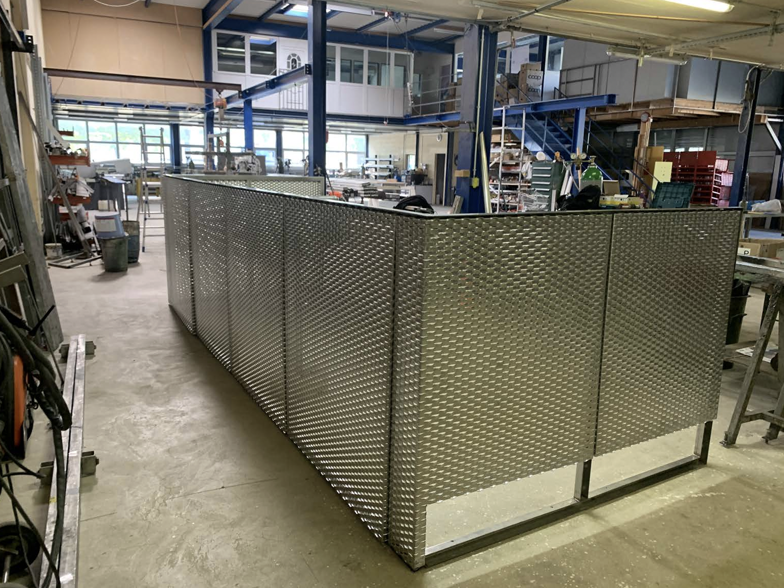 Détail structure balcon inox